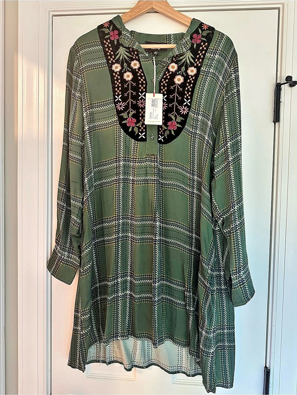 Johnny Was Viviana Tunic Plaid Mini Dress in Green & Black Size Small NWT